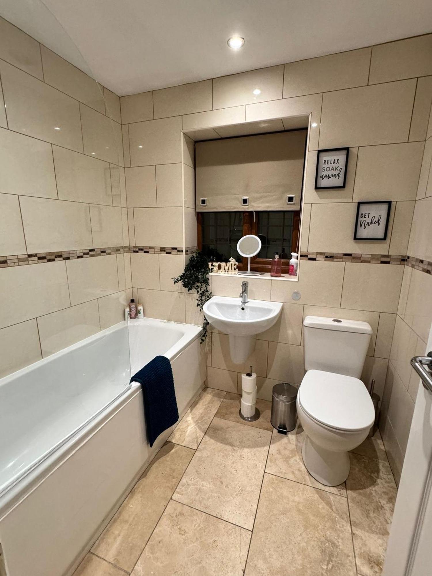 3Br House Ossett-Wakefield, Free Parking 3 Cars Wi Fi Long Stays Extérieur photo