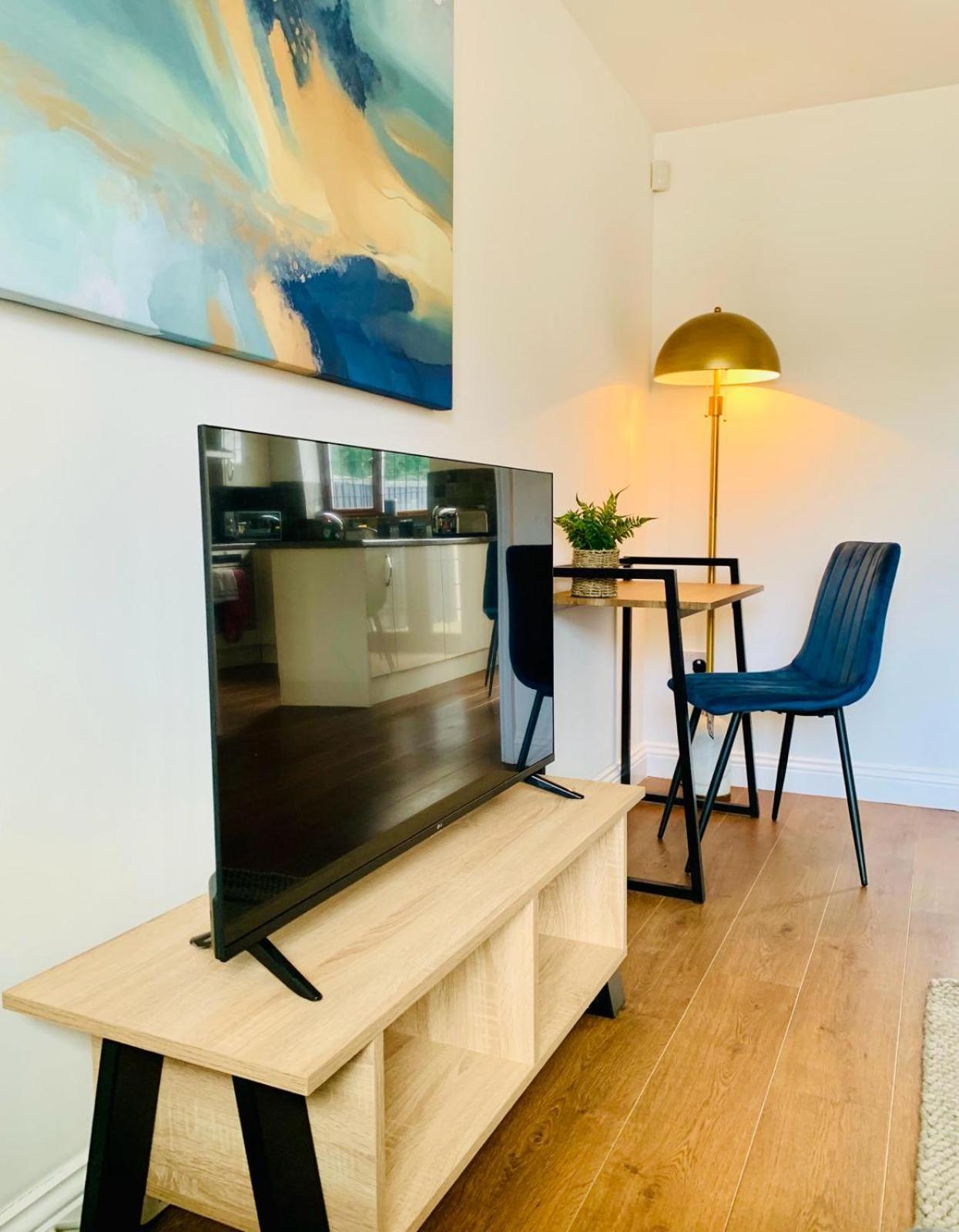 3Br House Ossett-Wakefield, Free Parking 3 Cars Wi Fi Long Stays Extérieur photo